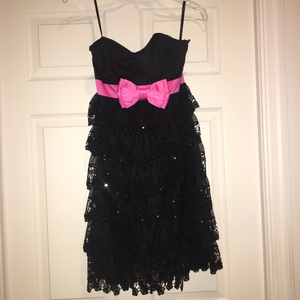 Betsey Johnson homecoming dress